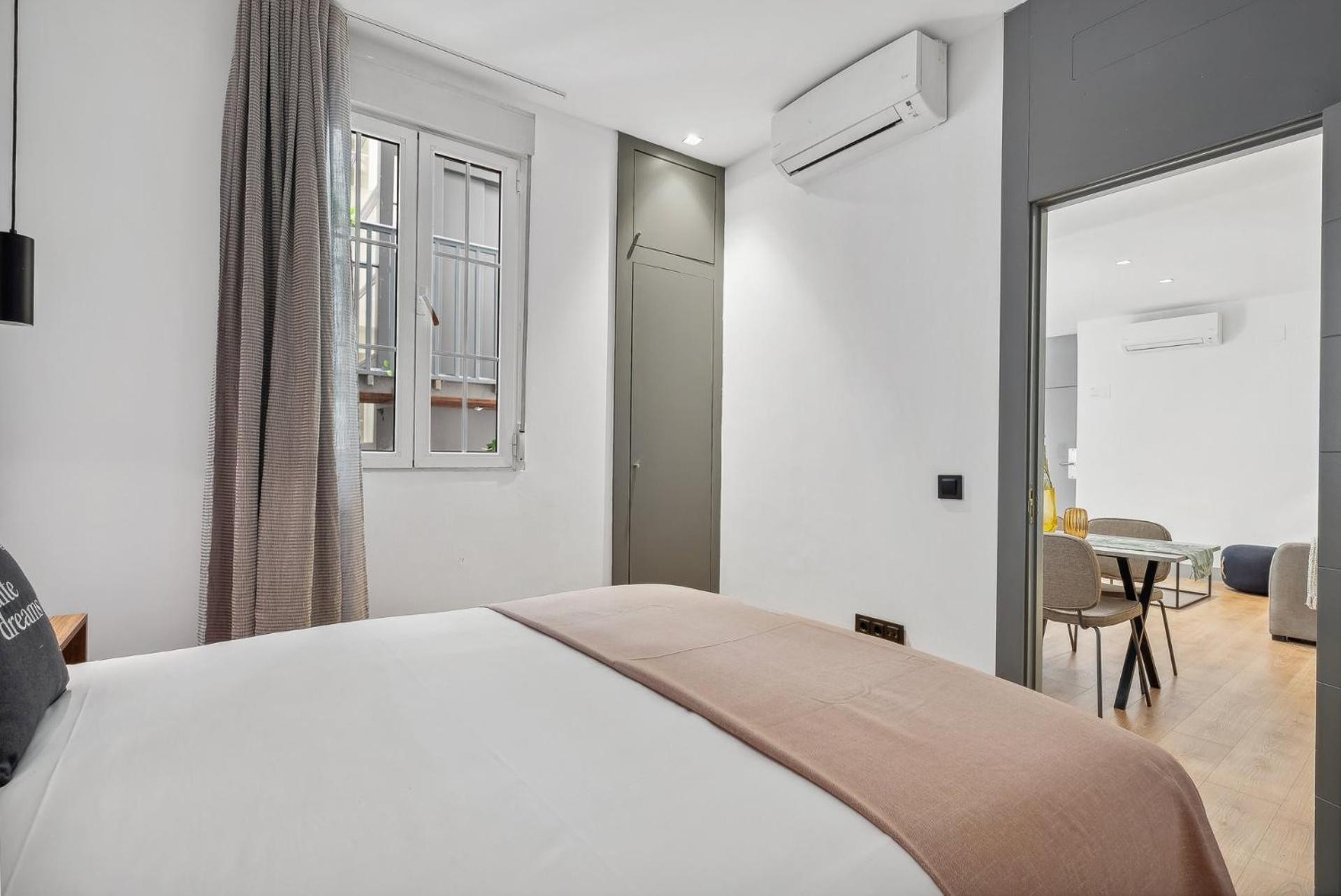 Limehome Madrid Calle De Santa Ana - Estancia Temporal Εξωτερικό φωτογραφία