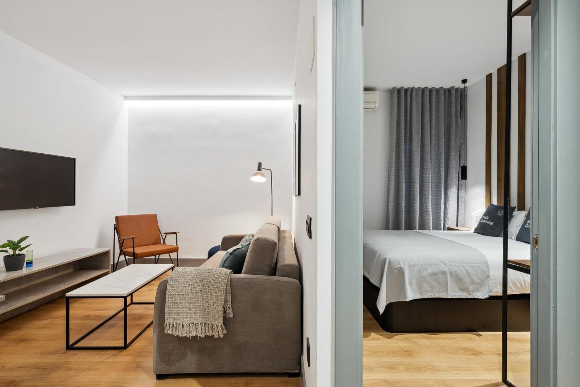 Limehome Madrid Calle De Santa Ana - Estancia Temporal Εξωτερικό φωτογραφία