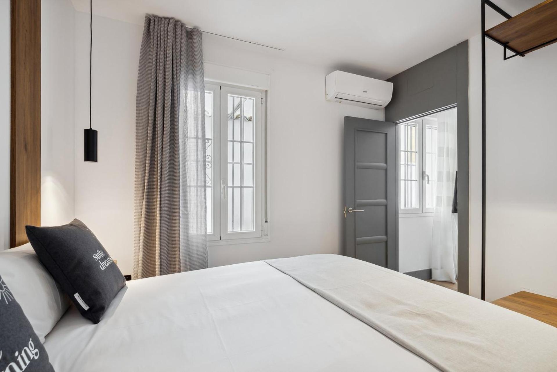 Limehome Madrid Calle De Santa Ana - Estancia Temporal Εξωτερικό φωτογραφία